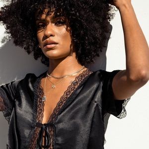 Vintage Tie Up Top Black